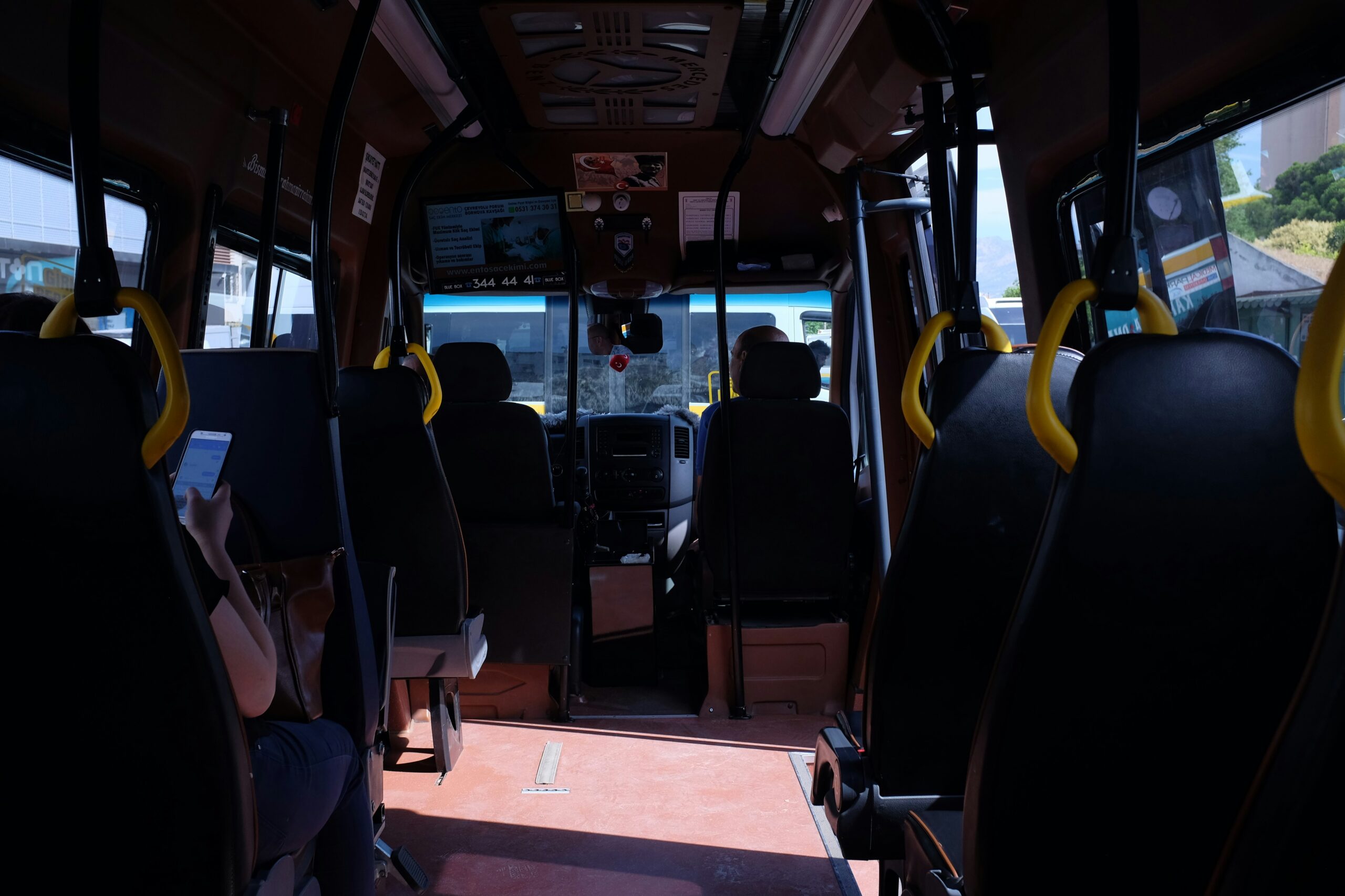 Reliable Bus Rentals for Government & Military Groups