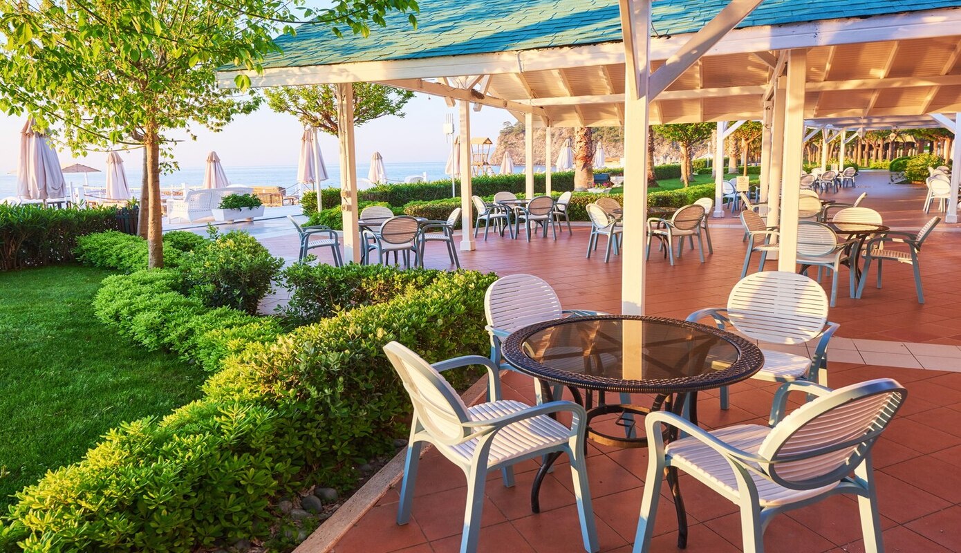 Top 5 Restaurants in Montebello