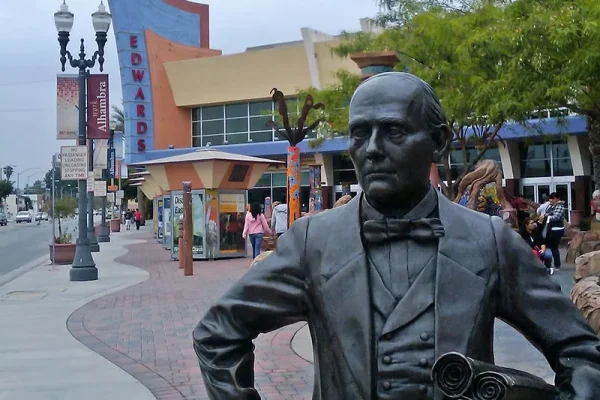 Edwards Alhambra Renaissance Theatre